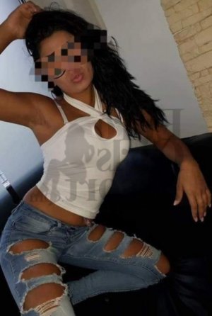 Marie-solange escorts in Green River